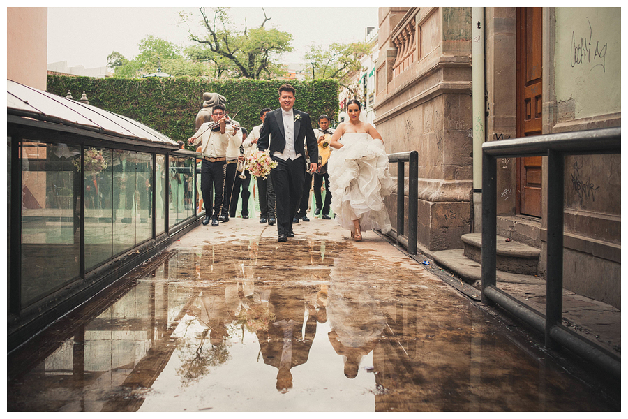Mexico Wedding Photographer Carlos Elizondo