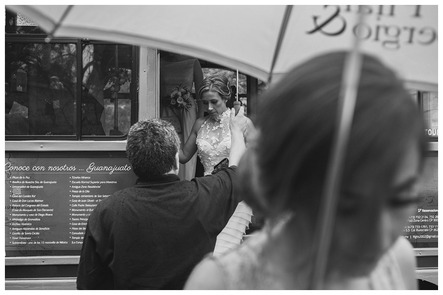 Mexico Wedding Photographer Carlos Elizondo