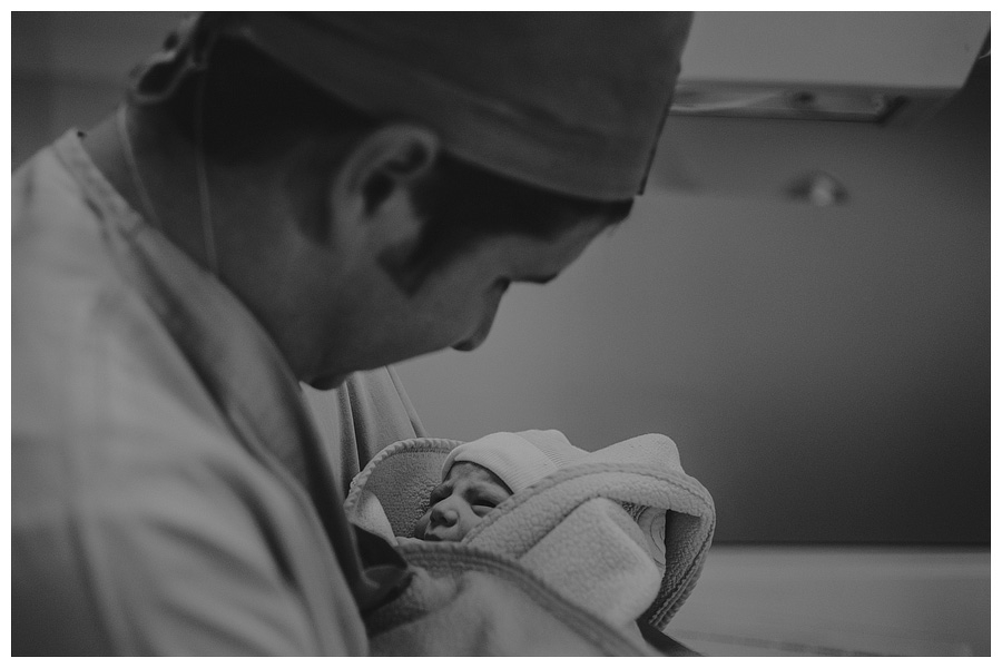 fotografia de un bebe recien nacido