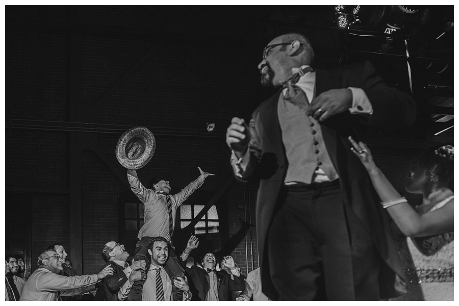 Mexico Wedding Photographer Carlos Elizondo